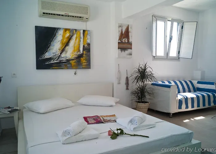 Museum Wellness Hotel Oia (Santorini)