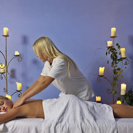 Szálloda Museum Wellness Ía