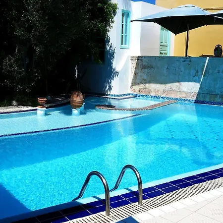 Hotel Museum Wellness Oia (Santorini)